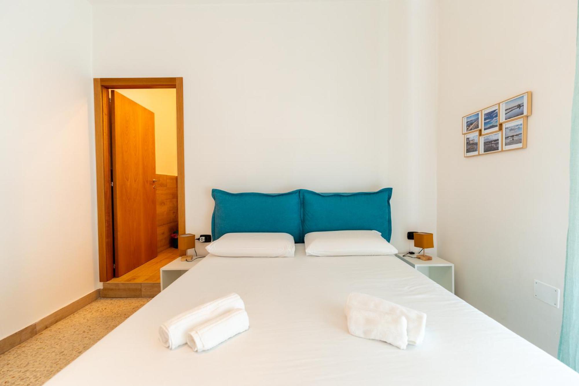 Tombolata Hotel Napels Buitenkant foto